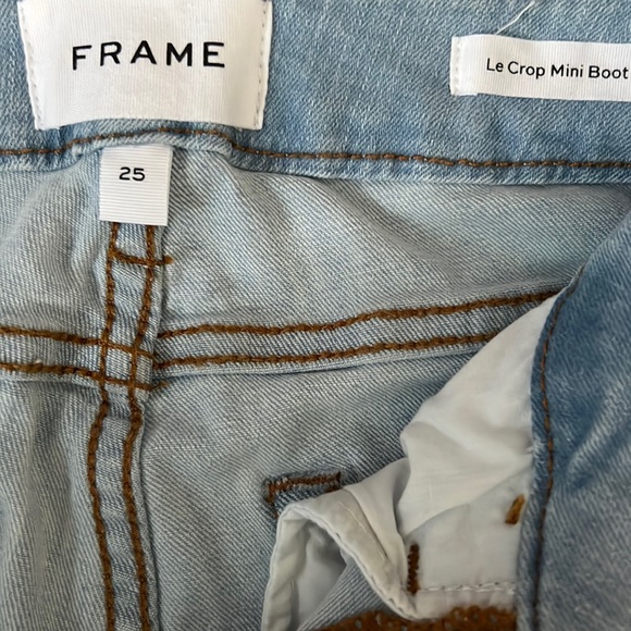 Le crop Mini Boot
FRAME size 25 - Picture 4 of 10